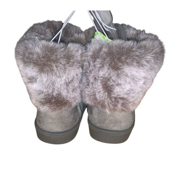 First Steps by Stepping Stones Faux Fur Boots - Picture 4 of 6